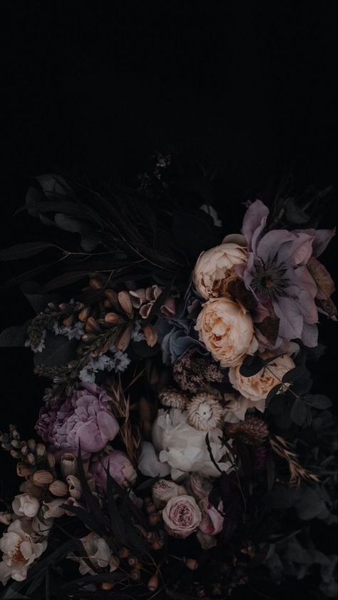 Romantic Wallpaper, Cocoppa Wallpaper, Vintage Flowers Wallpaper, Witchy Wallpaper, Dark Flowers, Flower Background Wallpaper, Dark Floral, Pretty Wallpapers Backgrounds, Alter Ego