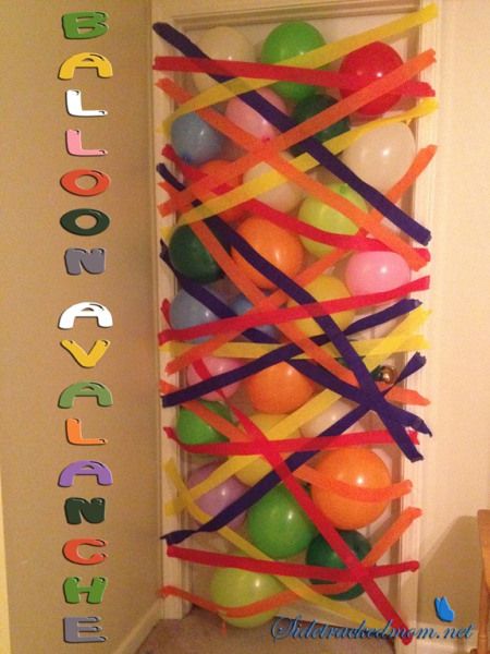 I might try this balloon avalanche for Anna's birthday this year.  Remember doing this in college with newspaper and I think popcorn... Birthday Morning, Ideas Birthday, Birthday Surprise, Child Love, Birthday Fun, The Balloon, Holidays And Events, Kids Birthday Party, When He