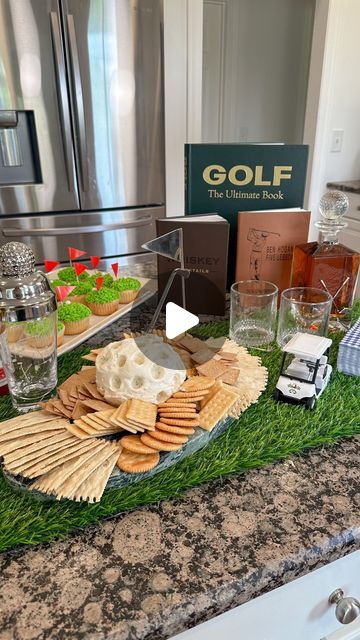 Golf Themed Party Snacks, Golf Themed Appetizers, Golf Party For Men, Golf Party Themed Food, Hole In One First Birthday Food, Golf Themed Charcuterie Board, Golf Charcuterie Board, Golf Party Food Ideas, Hole In One First Birthday Food Ideas