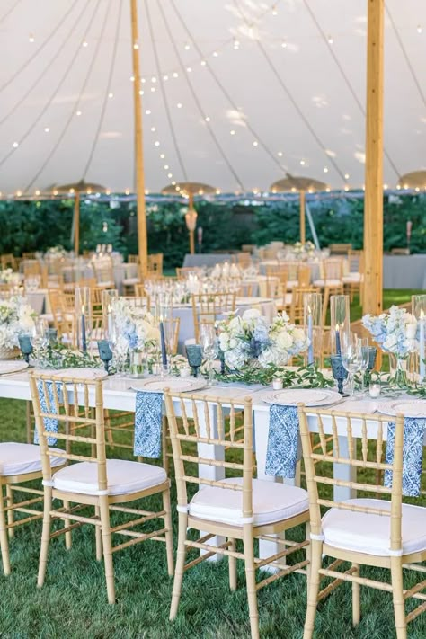 A Coastal Wedding at the Kennedy Compound in Cape Cod Cape Cod Wedding Venues, Hollywood Glamour Wedding, Hyannis Port, Nantucket Wedding, Newport Wedding, Cottage Wedding, Tent Decorations, East Coast Wedding, Cape Cod Wedding