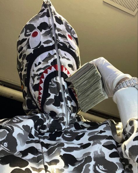 Bape Hoodie Pfp, Bape Pfp, Bape Drip, Bape Shark Hoodie Aesthetic, Bape Shark Hoodie Pink, Fake Bape Hoodie, Bape Hoodie Flicks, Bape Wallpaper, Bape Shark