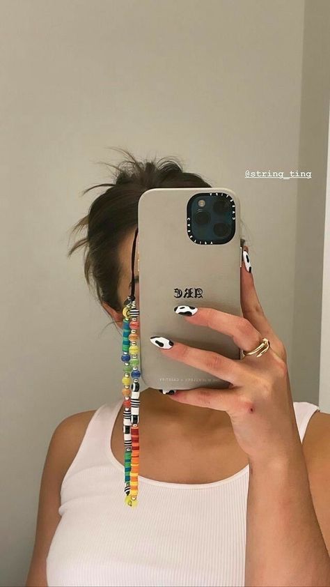 #ADDISONRAE #ADDISONRAEEASTERLING @addisonlennilover Estilo Madison Beer, Luxury Iphone Cases, Addison Rae, Aesthetic Phone Case, Cute Cases, Kind Heart, Phone Charm, Apple Products, Phone Case Accessories