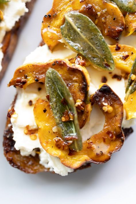 Squash Appetizers, Squash Toast, Toast Sourdough, Wright Family, Delicata Squash Recipe, Baked Appetizers, Whipped Ricotta, Maple Candy, Baked Squash