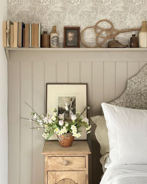 Nicki Kehoe, Cottage Inspired Bedroom, Modern Cottage Interior Bedrooms, Vintage Guest Bedroom Ideas, Cottage Core Bedroom Decor, French Country Cottage Bedroom, Modern Cottage Bedroom, Cottage Bedroom Ideas, Cottage Core Bedroom