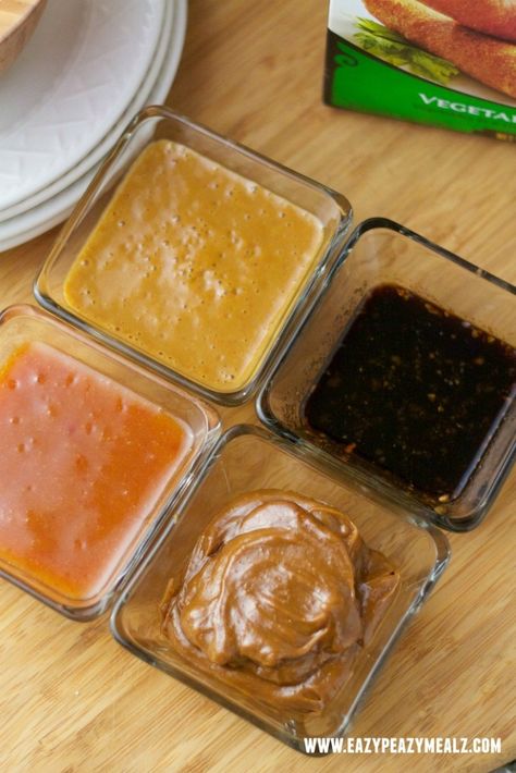 dipping sauces Asian Dipping Sauce Recipes, Sauce For Eggs, Different Sauces, Fruit Dips, Easy Dipping Sauce, Asian Dipping Sauce, Sauces Recipes, Dipping Sauces Recipes, Asian Sauce