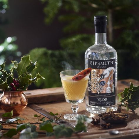 Mulled Apple Juice, Caipirinha Recipe, Gin Ingredients, Sipsmith Gin, Gin Recipes, Sloe Gin, Mulling Spices, Lemon Drizzle, London Dry Gin