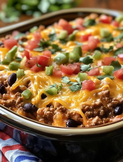 Health meal, low carbs meals, keto meal Cold Taco Dip, Ground Beef Taco Dip, Hot Taco Dip, Taco Dip Easy, Homemade Big Mac Sauce, Dip Recipes Crockpot, Ground Beef Crockpot Recipes, Slow Cooker Dips, Slow Cooker Taco