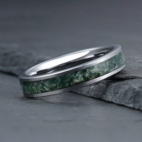 Miss Agate Mens Wedding Ring, Moss Wedding Ring Men, Tungsten Wedding Ring, Groom Ring Green, Mens Wedding Bands Nature, Miss Agate Wedding Band Men, Engagement Rings Guys, Moss Agate Engagement Ring Male, Alternative Wedding Rings Men