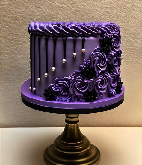 Unique Birthday Cake Ideas, Smooth Buttercream Frosting, 50th Birthday Cake For Women, Piped Flowers, Unique Birthday Cake, Birthday Cake For Women Simple, Gothic Cake, Smooth Buttercream, Purple Cakes Birthday