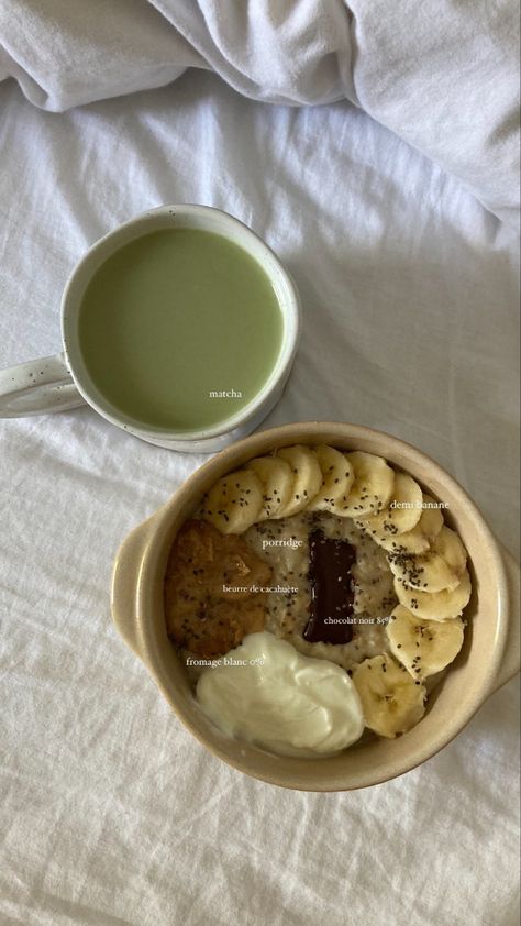 Porridge Bowl Aesthetic, Porridge Aesthetic, Porridge Ideas, Porridge Healthy, Healthy Porridge, Porridge Toppings, Porridge Bowl, Breakfast Porridge, Sunday Reset