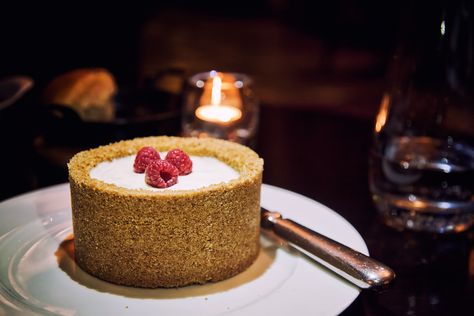 Legendary cheesecake ('the best this side of the pond') @ JW Marriott Steakhouse, Mayfair, London Desserts Ideas, Best Cheesecake, Mayfair London, Mini Pancakes, Jw Marriott, Chocolate Tart, About Time, Desert Recipes, Dessert Ideas