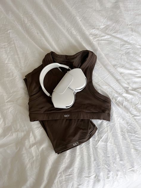 Set active, workout clothes, aesthetic workout clothes, workout set, cute workout set, brown workout set, biker shorts, high neck sports bra, set active outfit, that girl, that girl aesthetic, aesthetic workout set, neutral clothes, neutraeisure, athleisure, workout fit, gym fit, gym outfit, gym chlorine’s, aesthetic gym clothes, cute gym fit, workout inspo, Apple apirpod max, AirPod maxes, AirPod maxes Neutral Health Aesthetic, Cute Workout Sets Aesthetic, Brown Aesthetic Workout, Neutral Workout Aesthetic, Brown Workout Aesthetic, Set Active Aesthetic, Brown Fitness Aesthetic, Brown Gym Aesthetic, Active Girl Aesthetic