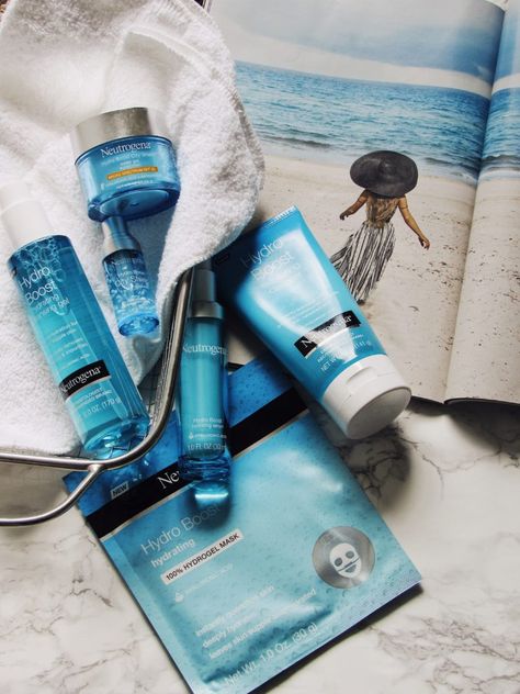 If you are looking for effective skincare, keep reading for a full review of some of my favorites from the Neutrogena Hydro Boost collection. Neutrogena Hydro Boost Aesthetic, Neutrogena Aesthetic, Stitch Skincare, Hailey Aesthetic, Hydro Boost Neutrogena, Skincare Photo, Blue Skincare, Blue Cosmetic, Summer Beauty Tips