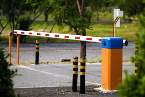 Safety barriers are integral to every car park area as some drivers fail to maintain the speed limit. He might accidentally hit the accelerator instead of the brake or put the car into reverse instead of driving. Safety Barriers, Speed Limit, Split Level, Spring Steel, Republic Day, In Car, Car Park, Security System, Safety And Security