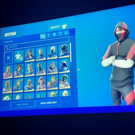 Fortnight account oh skins Fortnite Accounts, Free Xbox One, Ghoul Trooper, Nintendo Store, Men Mode, Game Sites, Xbox Pc, Fortnite Skins, Xbox Live