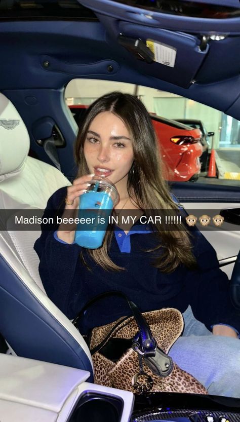 Beer Snapchat, Madison Beer Snapchat, Madison Bear, Madison Beer Style, Beer Outfit, Beer Recipes, February 11, Madison Beer, Adriana Lima