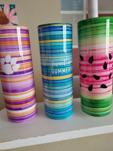 Pokemon Tumbler, Tumbler Cups Personalized, Epoxy Resin Diy, Summer Tumbler, Glitter Tumbler Cups, Vinyl Tumblers, Custom Tumbler Cups, Tumbler Cups Diy, Diy Cups