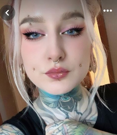 Center Brow Piercing, Feminine Piercings Face, Middle Brow Piercing, All Piercings Types Face, Female Facial Piercings, Piercing Combinations Facial, Heavily Pierced Face, Symmetrical Face Piercings, Eyebrow Piercing Both Sides