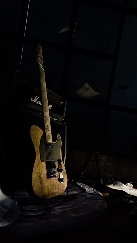 Bass Guitar Aesthetic Wallpaper, Telecaster Wallpaper, Bass Guitar Wallpaper, Guitar Photoshoot, Guitar Wallpaper Iphone, Electro Guitar, Guitar Scale, Guitar Wallpaper, Musical Wallpaper