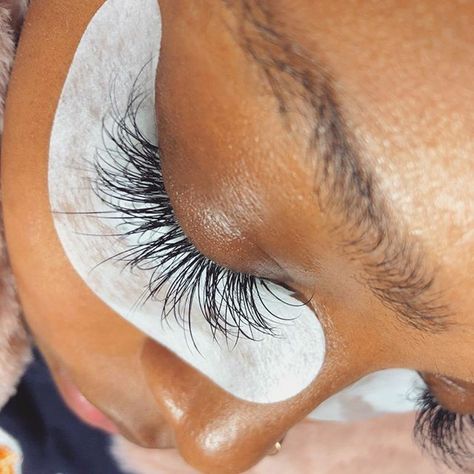 Long Classic Eyelash Extensions, Baddie Lashes, Classic Eyelash Extensions, Lash Lounge, Eyelash Technician, Pretty Lashes, Lady A, Wispy Lashes, Lashes Beauty