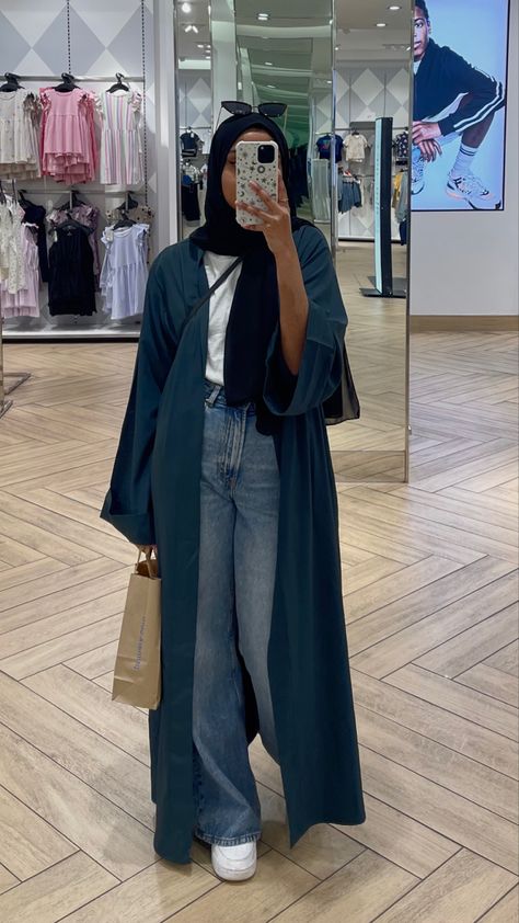 Muslim Girl Outfit Ideas, Hijabi Outfits Casual Summer Modest Fashion, Modest Abaya Aesthetic, Hijabi Aesthetic Outfits Abaya, Modest Jeans Outfit Hijab, Abaya Outfit Ideas Casual, Abaya Casual Outfit, Abaya With Jeans Outfit, Muslim Girl Summer Outfits