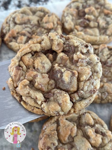 Heath Bar Cookies - Hugs and Cookies XOXO Heath Cookies, Heath Bar Cookies, Heath Bar, Savory Dessert, Heath Bars, Brunch Bread, Cookie Sheets, Ice Cream Pies, Cheesecake Cookies