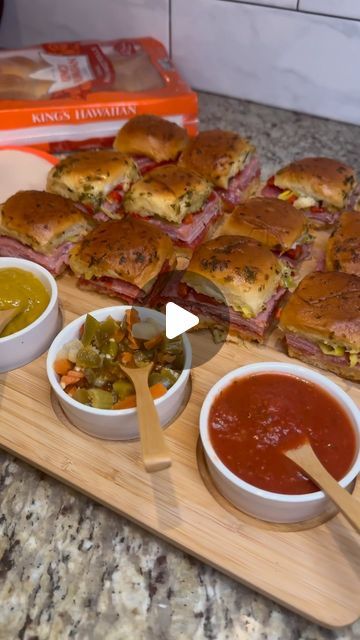 Raven Hall on Instagram: "Hot Italian Sub Sliders using @kingshawaiian Original Hawaiian Sweet Rolls.   These sliders are perfect for any gathering. 🤗🤤  You can find these Rolls and other like Hamburger buns, Hotdog buns and Pretzel slider buns in the bakery department of your favorite @schnuckmarkets   If you love sliders as much as me be sure to check out the link below for your chance at winning a variety of prizes instantly and also enter the sweepstakes to win a trip to Hawaii!🤗🤗  https://sayalohasummersweeps.com/  #kingshawaiian #sliders" Hawaiian Buns, Hawaiian Roll Sliders, Italian Sub, Kings Hawaiian, Hawaiian Sweet Rolls, Slider Buns, Hamburger Buns, Win A Trip, Sweet Roll