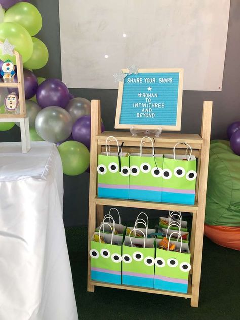 Buzz Lightyear 1st Birthday, Buzz Lightyear Birthday Party Favors, Buzz Light Year 3rd Birthday, Buzz Birthday Party Ideas, Light Year Birthday Party, Lightyear Birthday Party Ideas, Buzzlight Year Birthday Theme, Buzz Lightyear Party Decorations, Buzz Light Year Party