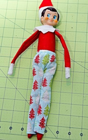 Free Elf on the Shelf Clothing Patterns and Accessories - Elf On The Shelf Clothes, Shelf Clothes, Elf Magic, Xmas Elf, Elf Antics, Elf Fun, Christmas Preparation, Elf Clothes, Buddy The Elf