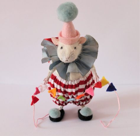 Rat Clown, Rat Taxidermy, Taxidermy Rat, Rat Core, Blue Pom Poms, Blue Pom Pom, Felt Bunting, Halloween Circus, Funny Rats