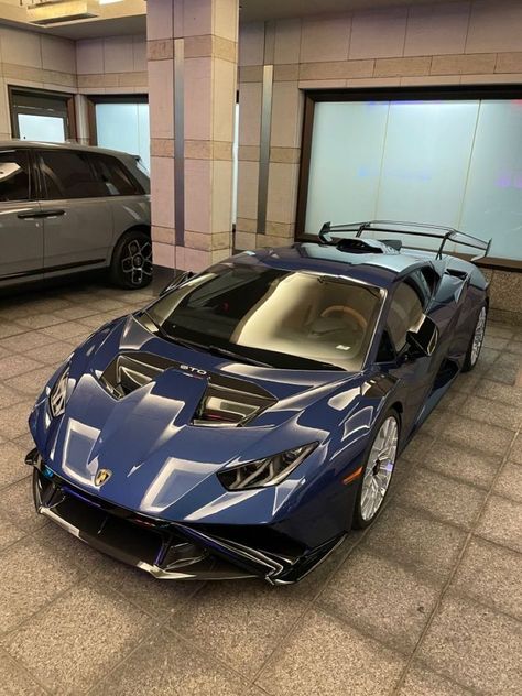 Aventador Lamborghini, Door Options, Lamborghini Murcielago, Car Organization, Lamborghini Miura, Aesthetic Car, Lamborghini Veneno, Lux Cars, Lamborghini Cars