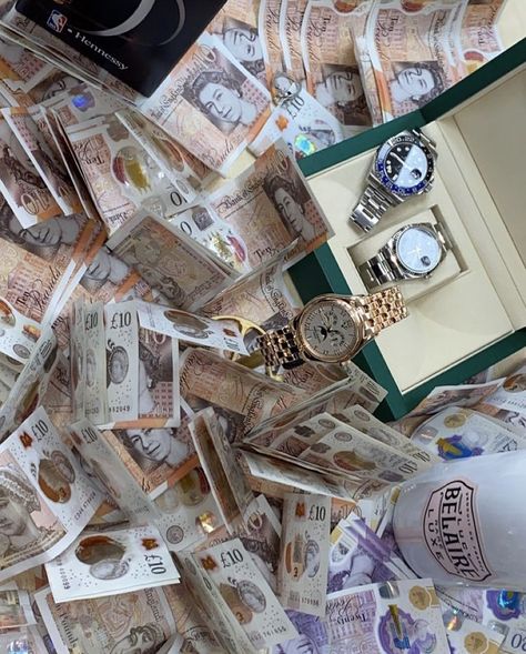 Uk Cash Aesthetic, Argent Billet Aesthetic, Money Aesthetic Uk, Uk Money Aesthetic, Money Frequency, Money Pounds, Pound Money, Fake Money, Notes Online