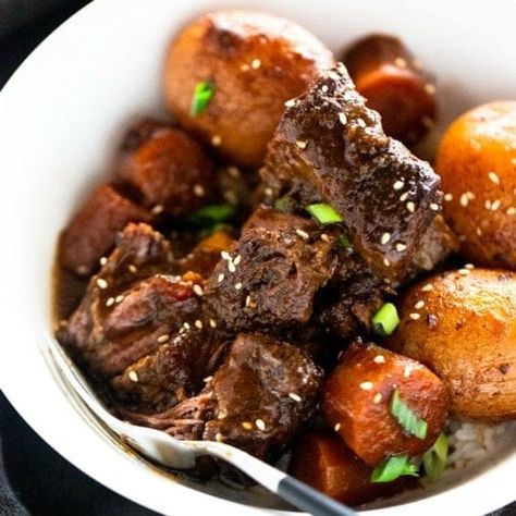 Slow Cooker Korean Short Ribs - My Korean Kitchen Slow Cooker Half Baked Harvest, Korean Short Ribs Slow Cooker, Short Ribs Korean, Crockpot Short Ribs, Korean Beef Short Ribs, My Korean Kitchen, Korean Ribs, Korean Short Ribs, Slow Cooker Korean Beef