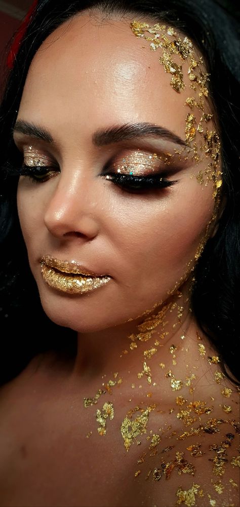 Foil Makeup Looks, Gold Dance Makeup, Gold Flakes Photoshoot, Gold Leaf Makeup Looks, Gold Drag Makeup, Gold Makeup Halloween, Gold Angel Makeup, Fantasy Makeup Goddesses, Gold Flakes Makeup