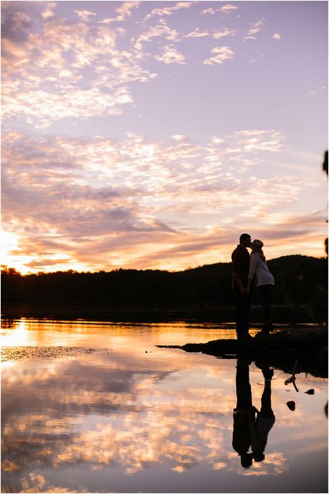 Engagement Sunset Photos, Engagement Photos By A Lake, Engagement Shoot Lake, Engagement Photos Lakeside, Engagement Photos By Lake, Lake Engagement Pictures, Sunset Engagement Pictures, Engagement Photos Lake, Engagement Board