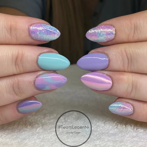 Opalescent Nails, Pearlescent Nails, Nail Ideas Cute, Iridescent Nails, Simple Gel Nails, Cnd Shellac, Nails Only, Sparkle Nails, Shellac Nails