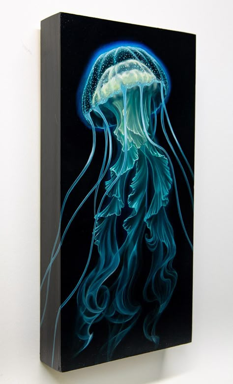 Glowing Jellyfish Painting, Canvas Painting Asthetics, Jelly Fish Painting Black Canvas, Jellyfish Oil Painting, How To Paint Jellyfish, Jellyfish Art Acrylic, Blue Canvas Painting Ideas Easy Diy, Jellyfish Painting Acrylic Easy, Mermaid Painting Ideas