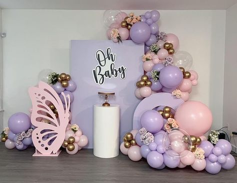 AUSTIN BALLOONS AND DECOR on Instagram: "🌸 Butterfly inspired baby shower decor 🌸 Here we styled one of our Duo Backdrop Sets 💕 🌸20ft balloon garland 🌸Florals 🌸Pedestal 🌸Side Butterfly 🌸Oh baby sign 📍Austin, Tx . . . . . #austinballoons #austinballoondecor #austinevents #austinballoonartist #atxevents #austintx #austinrentals #austincakes #austinmoms #houstonballoons #sanantonioballoons #atlballoons #elegantballoons #balloongarland #butterflyballoons #butterflybabyshower #babyshowerinsp Butterfly Balloon Decor, Pink And Purple Butterfly Baby Shower Decorations, Lavender Butterfly Baby Shower Ideas, Butterfly Balloon Decorations, Butterfly Backdrop Ideas, Butterfly Decorations For Party, Butterfly Theme Backdrop, Butterfly Theme Baby Shower Ideas, Butterfly Balloon Arch