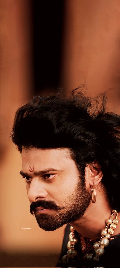 Prabhas Vintage Pics, Prabhas Body, Prabhas Hd Wallpaper, Bahubali Movie, Darling Movie, Prabhas Actor, Actors Illustration, Ms Dhoni Wallpapers, Prabhas Pics