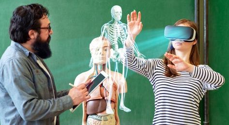 An Introduction to VRAD - Virtual Reality Aided Design Biology College, Product Development Process, Virtual Field Trips, Engaging Lessons, Field Trips, Medical Education, Interactive Learning, Science Technology, Soft Skills