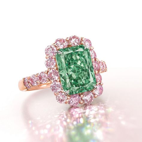 Coloured Diamonds, Green Diamond Rings, Green Diamonds, Fine Jewelry Rings, Pink Diamond Ring, Colored Diamond Rings, Alpha Kappa Alpha Sorority, Crystals Jewelry, Spring Jewelry