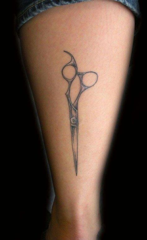 Dog Grooming Scissors Tattoo, Shears Tattoo With Flowers, Grooming Shears Tattoo, Hair Shears Tattoo, Beautician Tattoo, Hair Scissor Tattoos, Cosmetologist Tattoo, Scissor Tattoos, Comb Tattoo