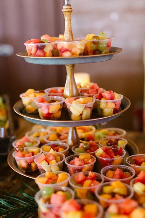 Fruits Cups For Party, Fruit Cups Wedding, Fruit Skewers Wedding, Bridal Shower Fruit Cups, Baby Shower Fruit Cups, Fruit Cups For Baby Shower Ideas, Fruit Cups For Wedding Reception, Wedding Fruit Cups, Dessert And Fruit Table