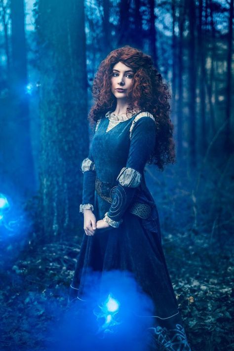 Merida Cosplay, Magical Party, Merida Brave, Enchanted Wood, Red Arrow, Disney Ladies, Shoot Ideas, Disney Inspired, Photoshoot Ideas