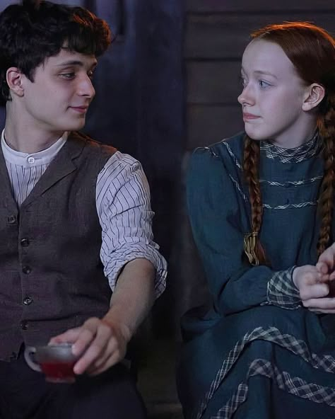 Anne Blythe, Amybeth Mcnulty, Anne White, Gilbert And Anne, Gilbert Blythe, Anne Shirley, Kindred Spirits, Anne Of Green Gables, Quality Content