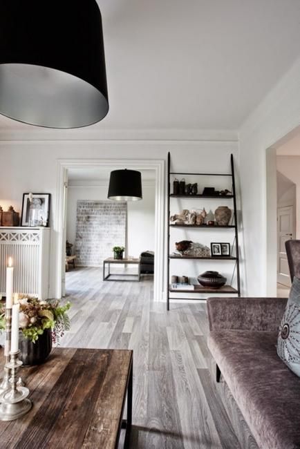 black and white room decorating ideas Grey Floor, Grey Wood Floors, Living Room Decor Gray, 1930s House, Real Estat, Decor Ikea, Industrial Space, Brothers Grimm, Trendy Living Rooms