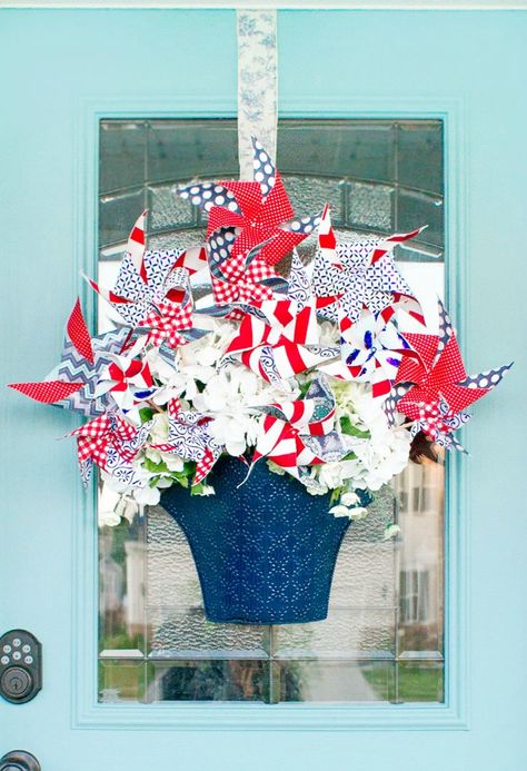 Easy DIY Patriotic Decor for the 4th of July Diy Patriotic Decor, Bouquet Tutorial, Easy Wreaths, Festive Centerpieces, Challenge Week, Blue Candles, The Fourth Of July, Patriotic Wreath, July Crafts