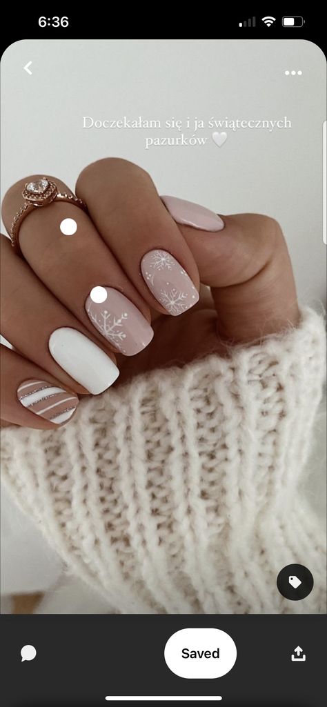 Christmas Shellac Nails, Nail Painting Tips, Shellac Nail Designs, Snow Nails, College Clothes, Fancy Nail Art, Multicolored Nails, Xmas Nail Art, Stylish Nails Designs