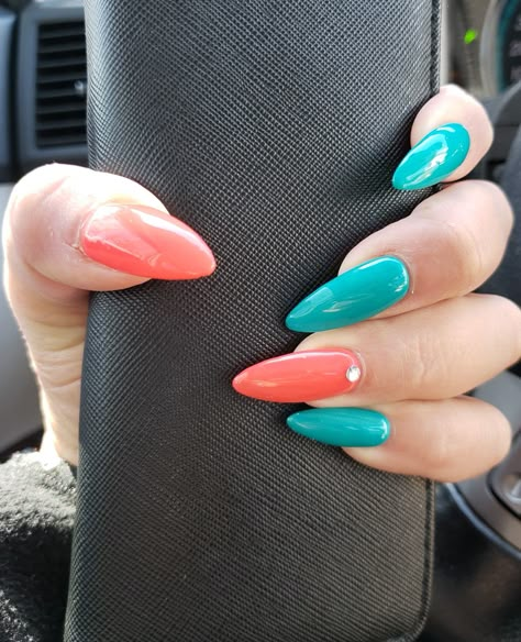 Coral and Turquoise Stiletto Nails Aqua Coral Nails, Turquoise Colored Nails, Coral Turquoise Nails, Torquise Nails Turquoise Design, Turquoise And Peach Nails, Simple Turquoise Nails, Coral And Green Nails, 1111 Nails, Peach And Teal Nails