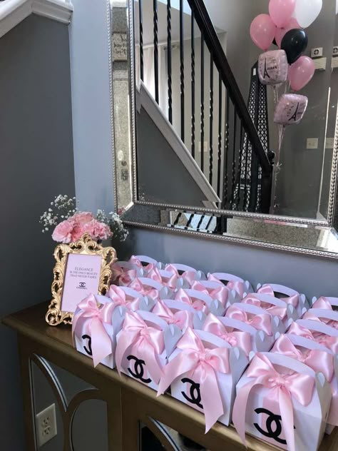 Chanel Birthday Aesthetic, Chanel Birthday Party Ideas Classy, Chanel Theme Sweet 16, Designer Party Ideas, Chanel 16 Birthday Party, Sweet Sixteen Hotel Party Ideas, Bougie Sweet 16 Party Ideas, Paris Themed Birthday Party Sweet 16, 28th Birthday Party Theme